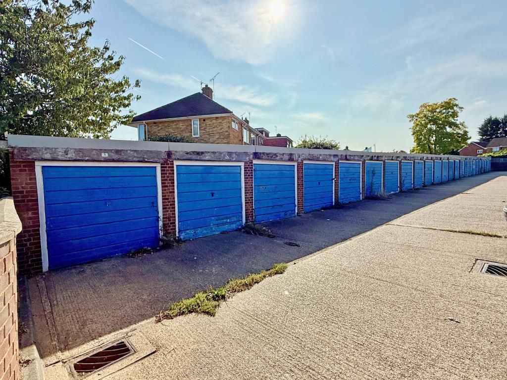 Lot: 23 - 46 LOCK-UP GARAGES WITH FORECOURT - Block 2